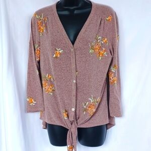 Fig and Flower Anthropolo Pink W/Floral Embroidery Button/Tie up Hi/Lo Top SZ M